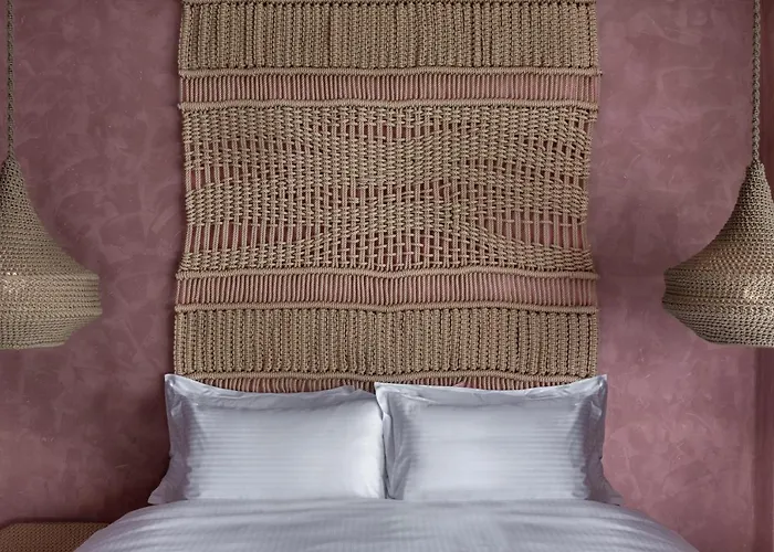 Macrame Luxury Suites
